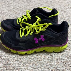 Under Armour Black and Neon Green women’s Running Shoes